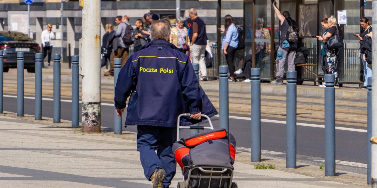 Dzięki zwolnieniom Poczcie Polskiej udało się w ubiegłym roku odnotować jedynie niewielką stratę.