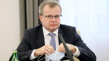 Podatek wojenny i zawieszenie świadczeń. Członek MPC zabiera głos