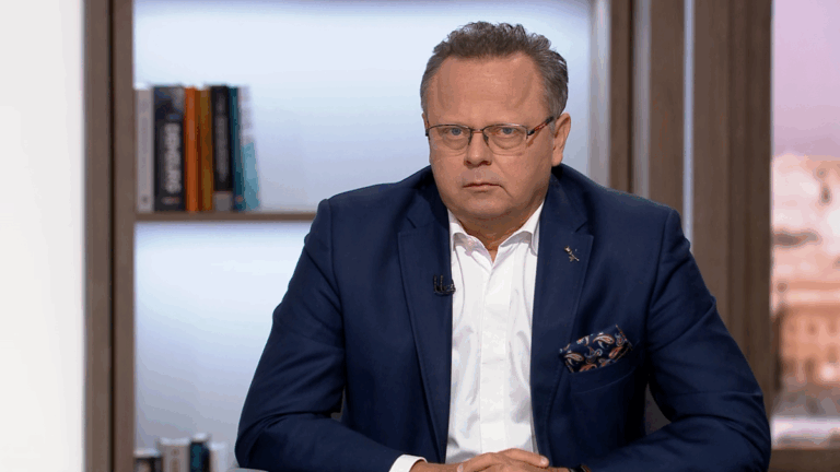 Andrzej Szejna zapytał o swój problem z alkoholem. „To walka na całe życie”. - INFBusiness