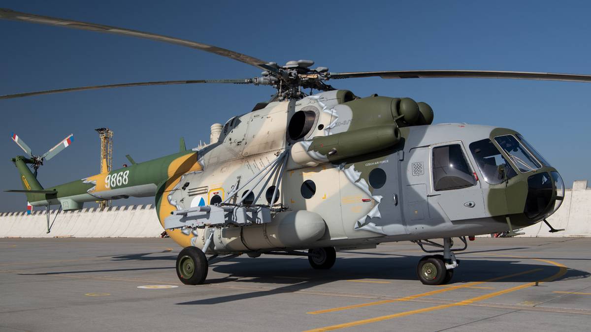 Śmigłowce Mi-171S dotarły do Polski „Ramię w ramię”. Śmigłowce z Czech lądują w Polsce - INFBusiness