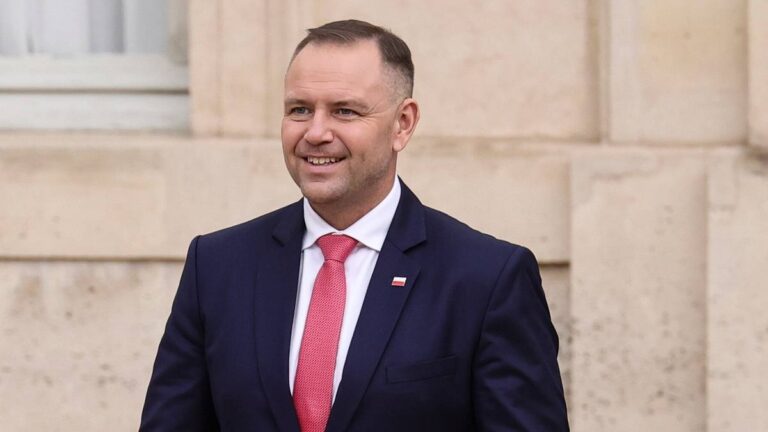 Prezydent zyskał sympatię młodych ludzi. Najnowszy sondaż - INFBusiness