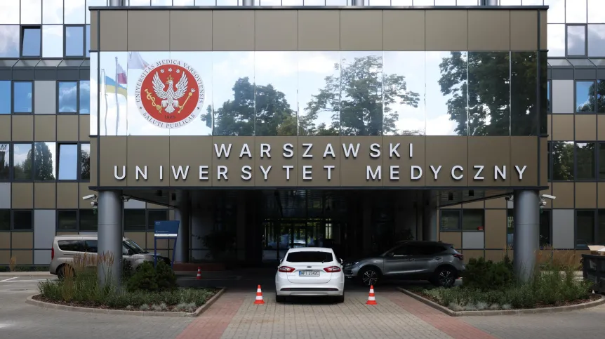 Warszawa, 4 lipca 2024 r. Warszawski Uniwersytet Medyczny. (az/awol) PAP/Albert Zawada