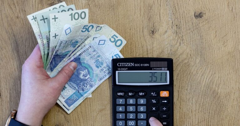 Płaca minimalna w cieniu oczekiwań. Młodzi ludzie tworzą nową rzeczywistość rynkową. - INFBusiness