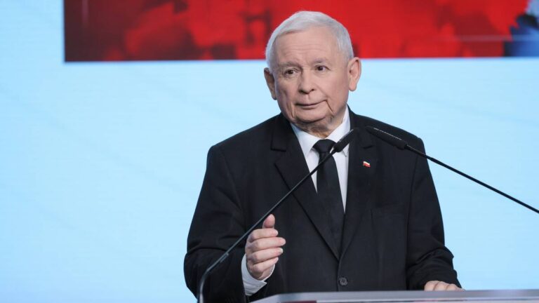 Kaczyński wyklucza koalicję z Konfederacją. „Chyba że stanie się cud”. - INFBusiness