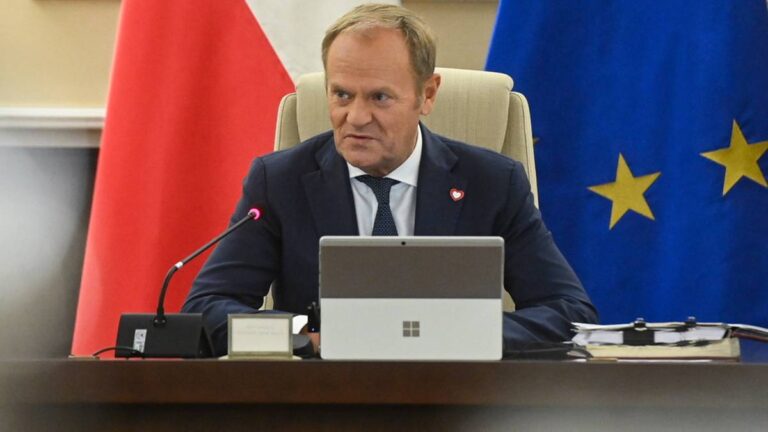 Premier Donald Tusk Słowa Trumpa o potencjalnym odzyskaniu terytoriów przez Ukrainę. Gorzka ocena Tuska - INFBusiness