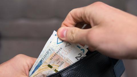 „Kredyt będzie tańszy”. Ekonomiści o skutkach decyzji Rady Polityki Pieniężnej o obniżeniu…