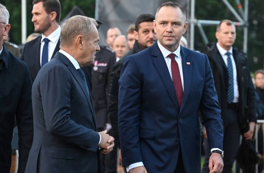 Kto powinien reprezentować polski rząd w Białym Domu? Polacy zabrali głos.