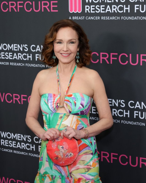 Amy Yasbeck arrives for 