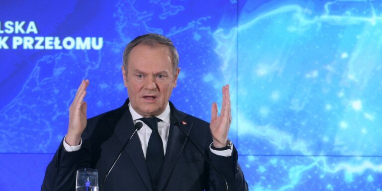 Największe polskie plany inwestycyjne: Miliardy na energię, kolej, CPK oraz porty. - INFBusiness