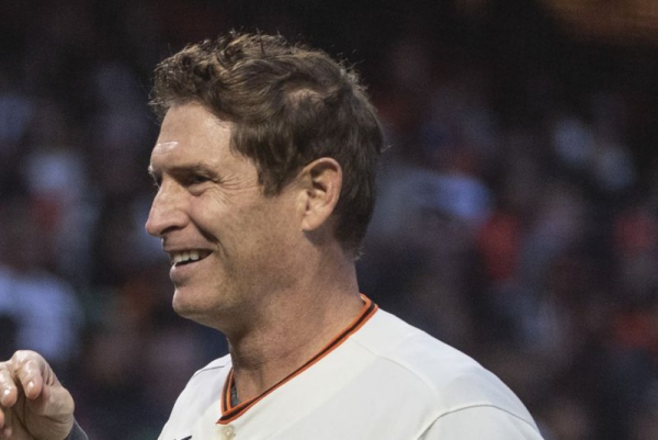 Znani urodzeni 11 października: Steve Young, Jane Krakowski