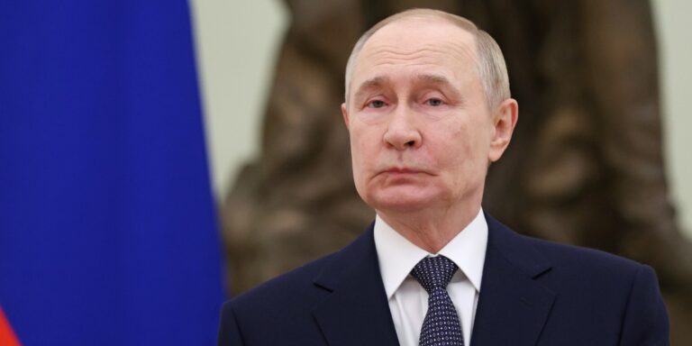 Władimir Putin złamał obietnicę. Rosja zmaga się z ogromnym deficytem budżetowym. - INFBusiness