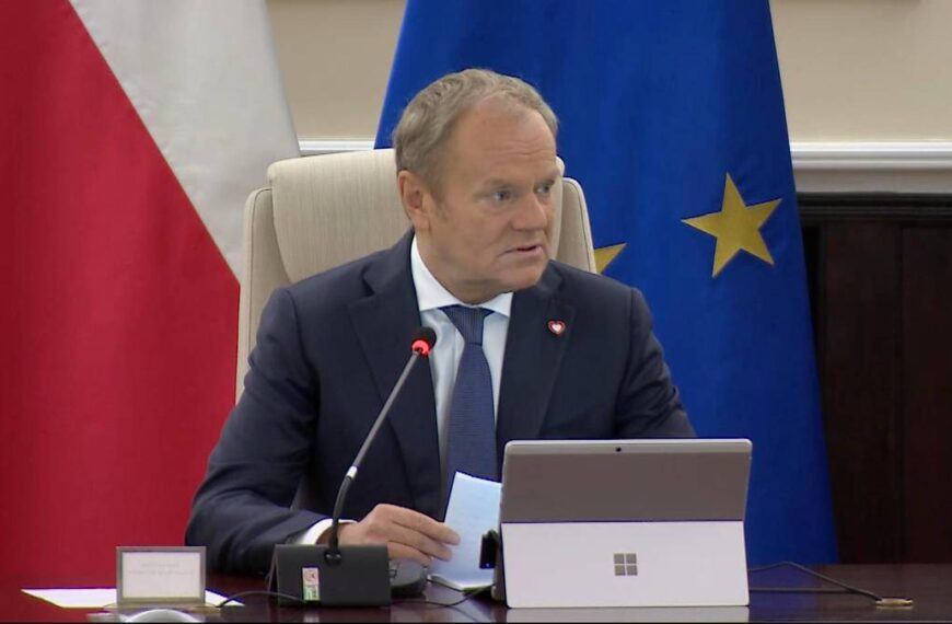 Szef rządu o gruncie pod Centralny Port Komunikacyjny. „Nadzwyczaj wstrętne zatwierdzenie”