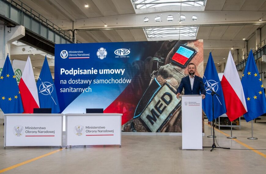 Ogromny kontrakt na ambulanse dla armii. Jakie korzyści dla polskiego wojska?