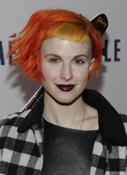 Obejrzyj: Hayley Williams gra „True Believer” w programie „Tonight Show”