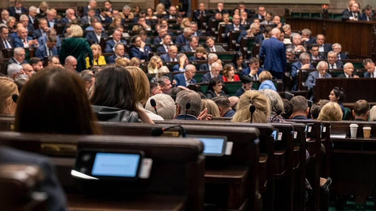Dwukadencyjność w samorządach. Polityk Polski 2050: Poszedłbym dalej