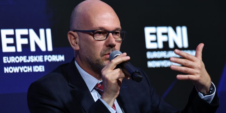 Sopot: Minister Berek o poluzowaniu przepisów na Europejskim Forum Nowych Idei - INFBusiness