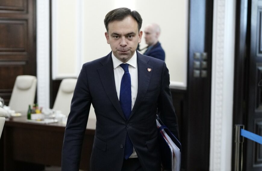 Minister finansów odbył kluczowe negocjacje w Stanach Zjednoczonych. Ujawniamy informacje.