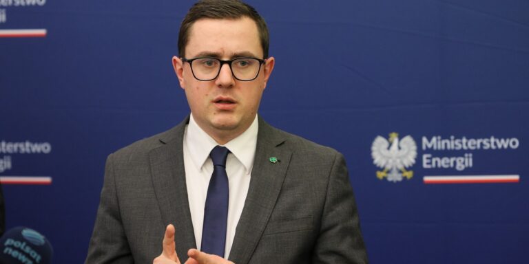 Motyka o Krajowym Planie: "Władze nadrabiają stracone szanse" - INFBusiness
