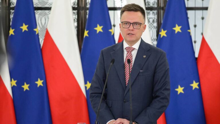 Głowa Państwa o dalszych losach Hołowni. "Niewątpliwie byłby sprawniejszym pretendentem" - INFBusiness