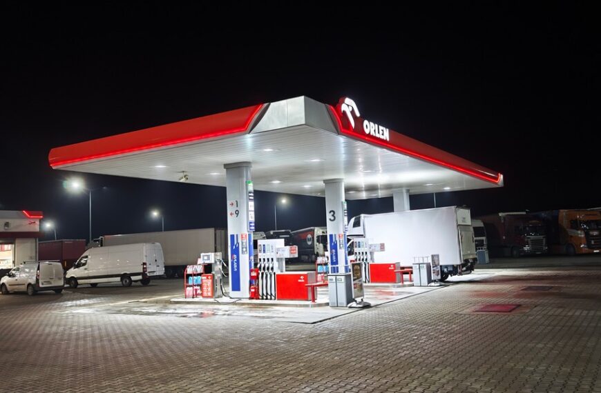 Gaz z Rosji: LPG out. Fachowiec tłumaczy.