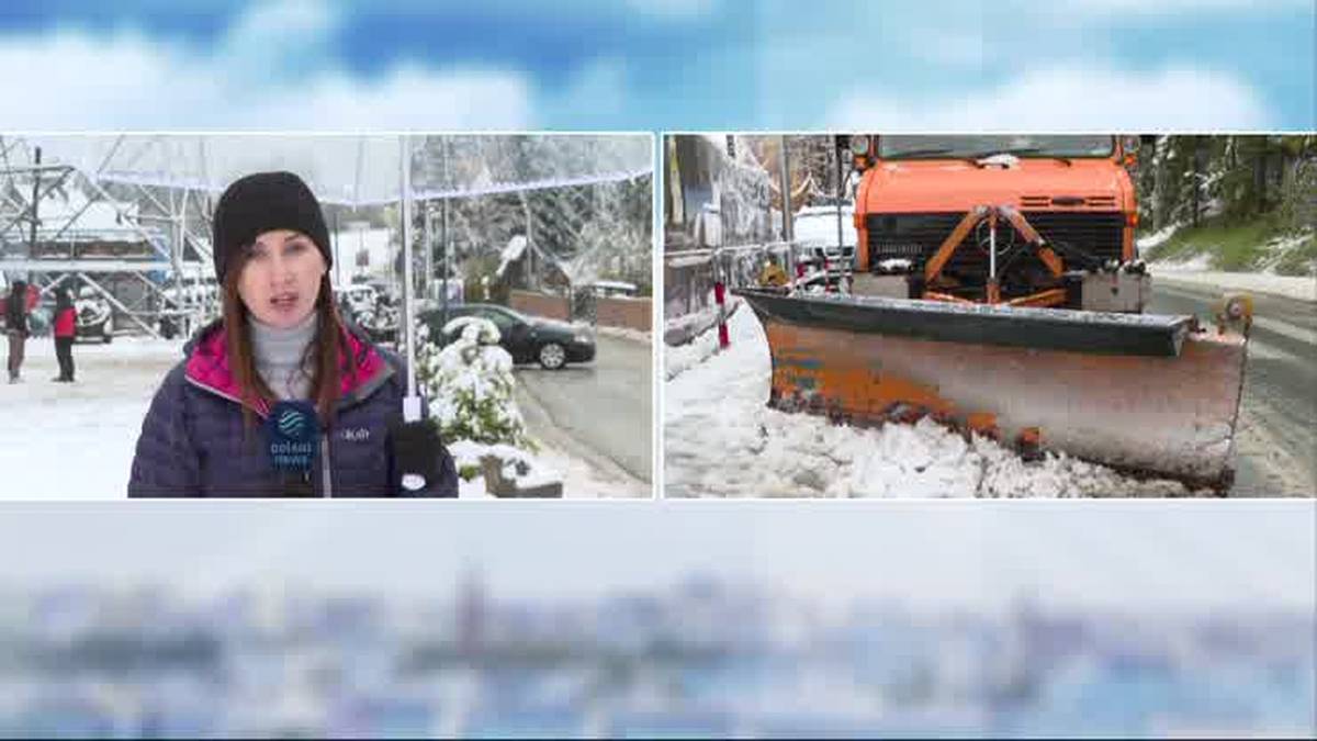 Zakopane powitało porę zimową. Jeszcze wczoraj w centrum polskich Tatr utrzymywała się temperatura 12 st. Celsjusza. Dziś od samego ranka występują znaczne opady śniegu i deszczu ze śniegiem. W związku z tym miejscowi przestrzegają, aby turyści wyposażyli swoje pojazdy w ogumienie zimowe. Tatrzański Park Narodowy nie wyklucza, że późniejszym popołudniem TOPR zawiadomi o niebezpieczeństwie lawinowym. Zima zawitała do Zakopanego. Podhalańczycy alarmują wczasowiczów. - INFBusiness