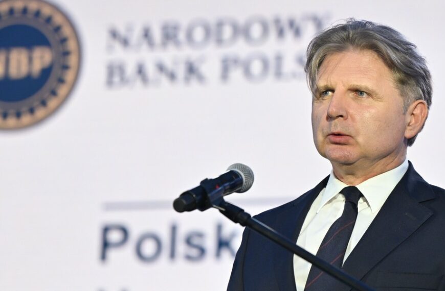 Obniżki stóp procentowych? Kochalski, współtwórca polityki, tonuje nastroje.