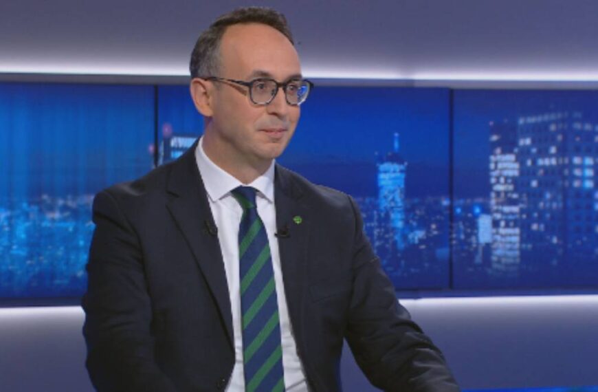 „Nikt nie pisze perfekcyjnych dokumentów”. Klimczak o tajnikach paktu koalicyjnego