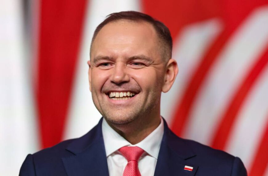 Nawrocki zakłada ugrupowanie? Sondaż wskazuje poparcie.