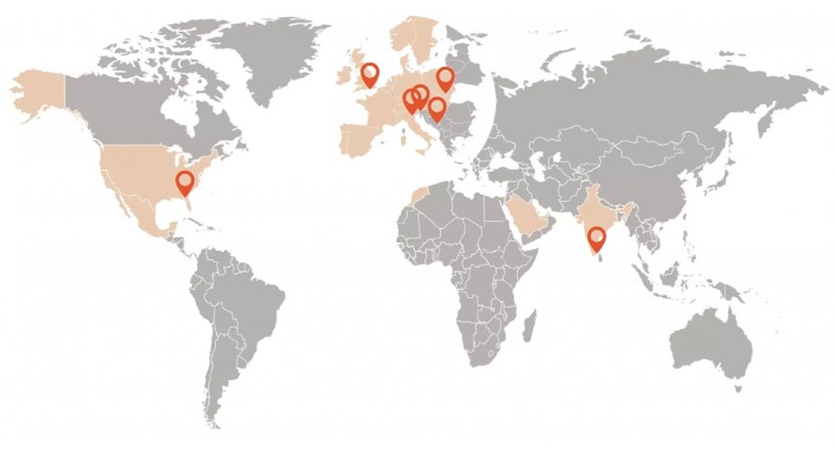 Kurs złotego jest silny, a dodatkowo polska gospodarka wykazuje szybki wzrost, szczególnie na tle Europy. Dodając do tego problem sukcesji w "zasiedziałych" firmach na Zachodzie oraz słabszą sytuację ekonomiczną, można stwierdzić, że to korzystny moment, by polskie przedsiębiorstwa przejmowały uznane marki z Niemiec oraz innych krajów europejskich. Ostatni przykład to akwizycja dużego wytwórcy świec i aromatów Gala Group przez polską Grupę Trend. Jednak tych inwestycji jest znacznie więcej. Gala Group ma spółki m.in. w USA, Wielkiej Brytanii, Indiach, Niemczech i na Węgrzech.