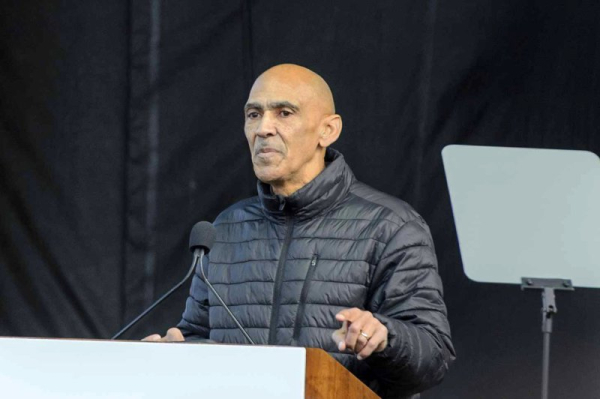 Znani urodzeni 6 października: Tony Dungy, Hanni