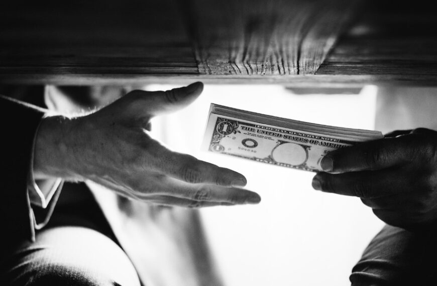 Unlicensed Lending: A Consumer Safety Risk – Loan Firm Licensing Enhances Security
