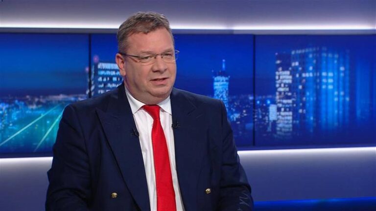 "Jak Fidel Castro". Poseł PiS gani koncepcje ministra Żurka - INFBusiness