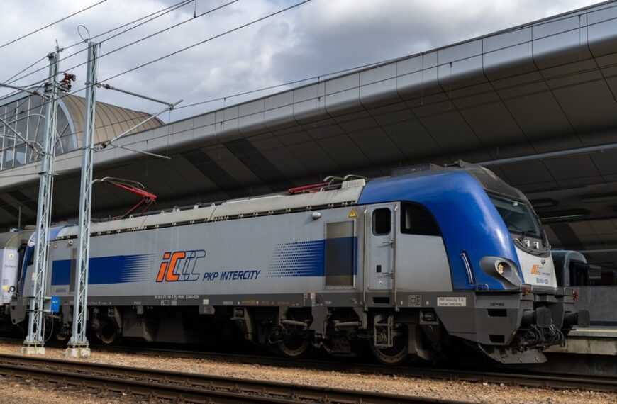 PKP Intercity: Fundusze z KPO o wartości 2,1 mld zł zrealizowane do…