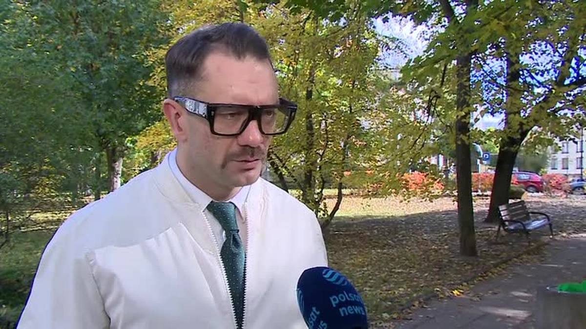 "Pojawia się problem", kiedy rodzic pisze do pedagoga o 23:00 i nie uzyskuje odpowiedzi - stwierdził lider ZNP Sławomir Broniarz, namawiając w Polsat News nauczycieli, by ustalali "wyraźne ramy" w kontaktach z rodzicami. Według niego, matki i ojcowie "weszli do szkoły". Zaś dr Waldemar Jakubowski z "Solidarności" wspomniał, że to opiekunowie, a nie wychowawcy, mogliby udawać się na eskapady z podopiecznymi. Rodzice wdarli się do szkoły. Ostre słowa Broniarza, wspomina się o groźbach. - INFBusiness