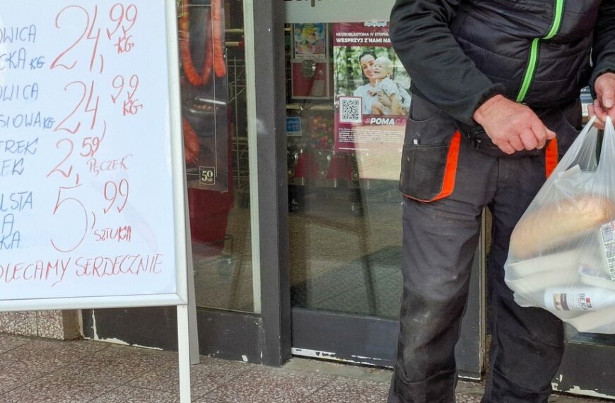 Złe wieści dla klientów. Nadchodzą duże podwyżki cen.