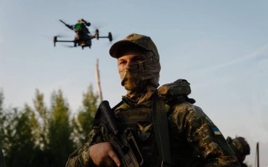 Українські конструктори створили дрон-ретранслятор „Рекрут” – діє разом із НРК
