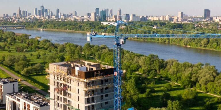 Gospodarczy obraz Polski: Początkowo spowolnienie, następnie ożywienie. - INFBusiness