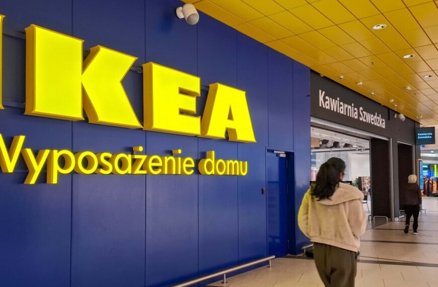 Gigantyczny spadek zysku w IKEA. Możliwy kres tanich zakupów.