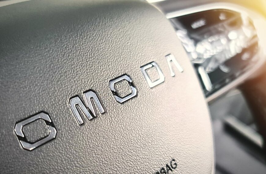 Chińskie pojazdy opanowują polski rynek. Cel: milion aut do 2028.