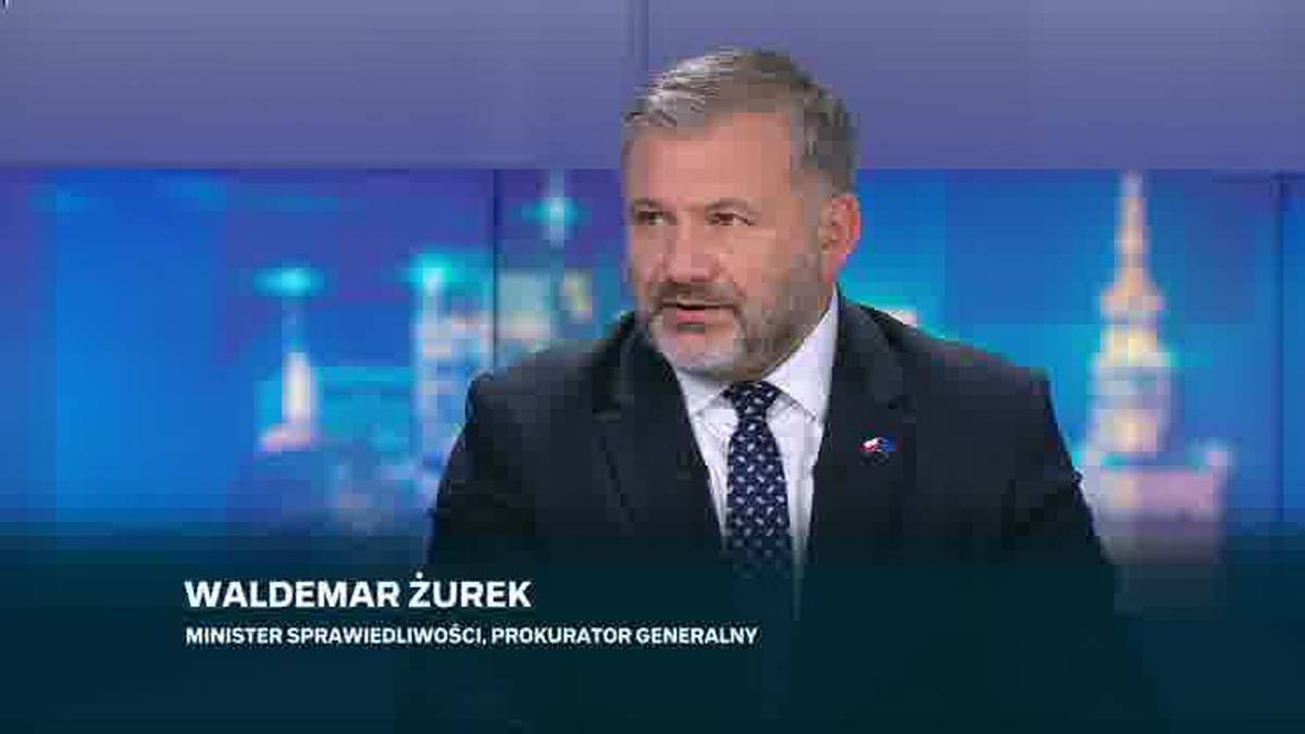 Edward Iordanescu zakończył pełnienie funkcji szkoleniowca zawodników Legii Warszawa - zakomunikował stołeczny klub w miniony piątek. Jego zadania tymczasowo przejmie dotychczasowy asystent - Anaki Astiz. Hiszpan rozpocznie pracę w roli trenera w niedzielnym starciu z Widzewem Łódź. Wstrząs w szeregach ex-czempiona Polski. Decyzja Legii oficjalna. - INFBusiness