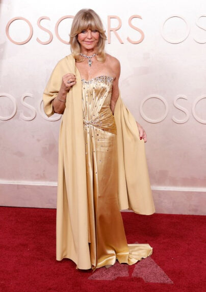 Znani urodzeni 21 listopada: Goldie Hawn, Jimmi Simpson