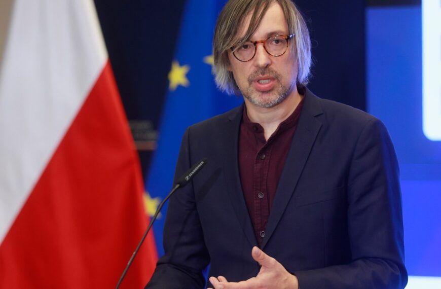 Krzysztof Bolesta wprost. „Rok 2040 bez sensu”. Polska zabiega o przesunięcie ETS2…