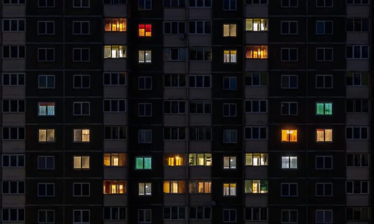 Rząd powinien wspierać obywateli w nabywaniu własnego lokum. - INFBusiness