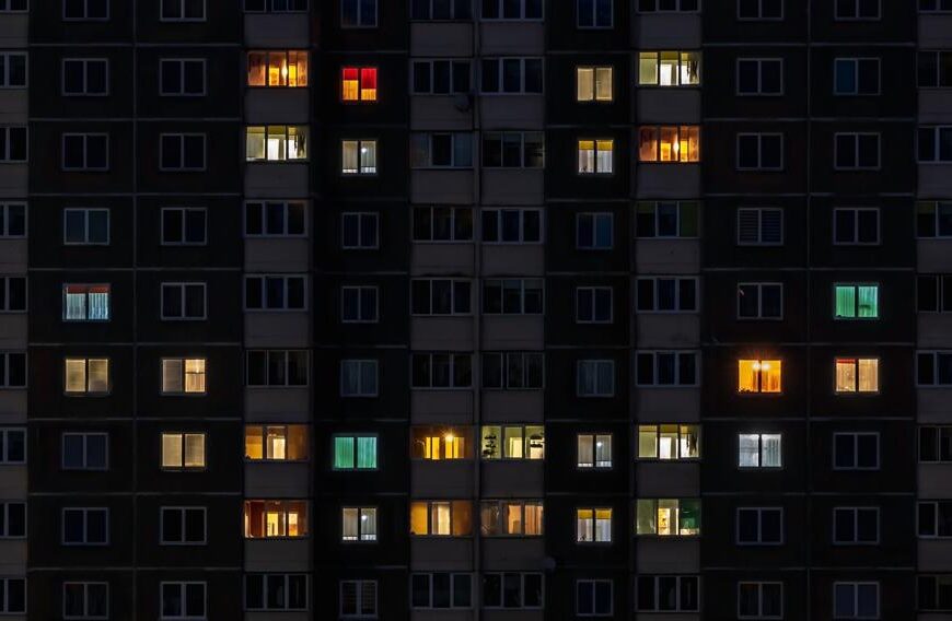 Rząd powinien wspierać obywateli w nabywaniu własnego lokum.