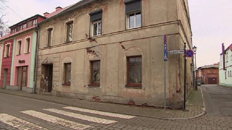 Dom zaczyna wykazywać uszkodzenia. Ocena specjalistów jest niepokojąca. - INFBusiness