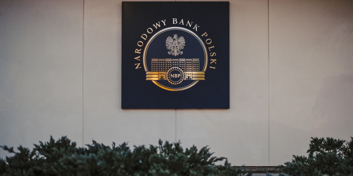 Oszacowanie tempa ekspansji PKB, które uwzględniono w projekcie budżetu na rok 2026, jest realne – stwierdziła RPP w komentarzu dotyczącym projektu budżetu na nadchodzący rok. Gremium to wyraziło również pogląd, że w najbliższym roku trudne będzie zredukowanie niedoboru środków publicznych, a szybkość powiększania się zadłużenia zagraża stabilizacji makroekonomicznej. RPP zaprezentowała w środę swoje stanowisko w sprawie projektu budżetu państwa na 2026 r.