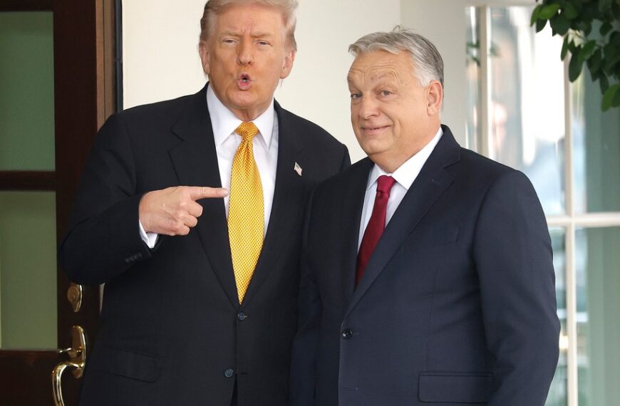 Amerykański parasol finansowy dla Węgier. Reakcja na „presję UE”