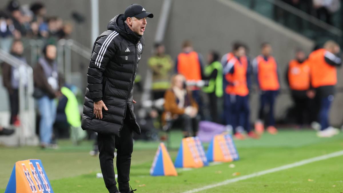 Edward Iordanescu zakończył pełnienie funkcji szkoleniowca zawodników Legii Warszawa - zakomunikował stołeczny klub w miniony piątek. Jego zadania tymczasowo przejmie dotychczasowy asystent - Anaki Astiz. Hiszpan rozpocznie pracę w roli trenera w niedzielnym starciu z Widzewem Łódź. Trzęsienie ziemi u byłego mistrza Polski. Legia ogłosiła decyzję
