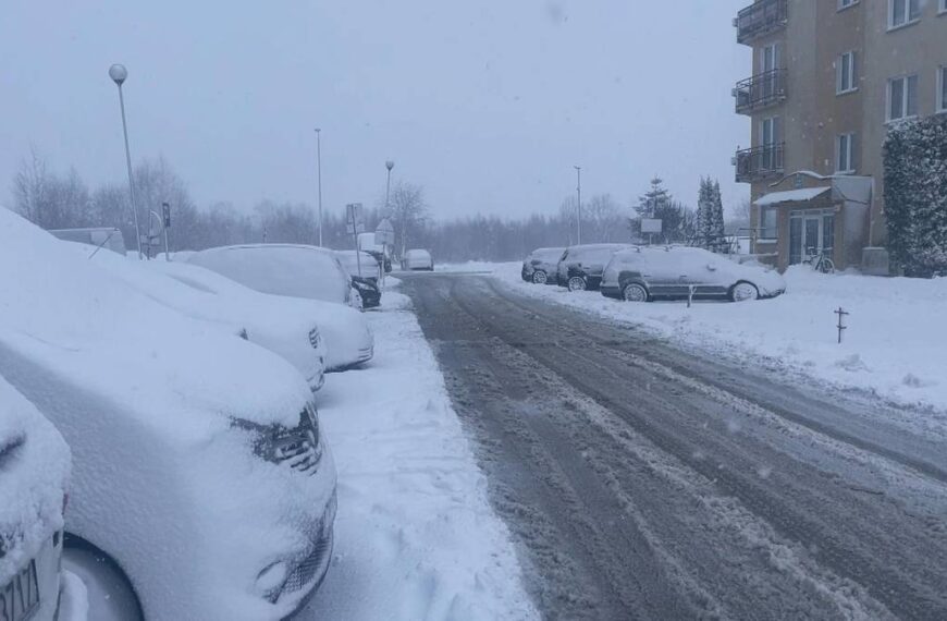 Debiut Zimy: Zawierucha i Alarm RCB w 7 Powiatach.