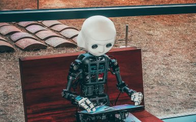 ЕІ від ElevenLabs заговорить голосами голлівудських акторів